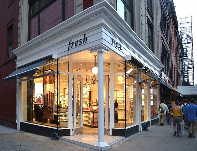 Bespoke Victorian Awnings for Fresh in Manhattan, NY